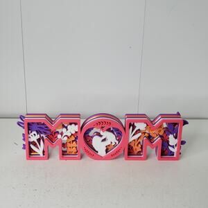 MOM Layered 3D Effect Floral Sculpture Mother's Day Gift Home Decor Figurine